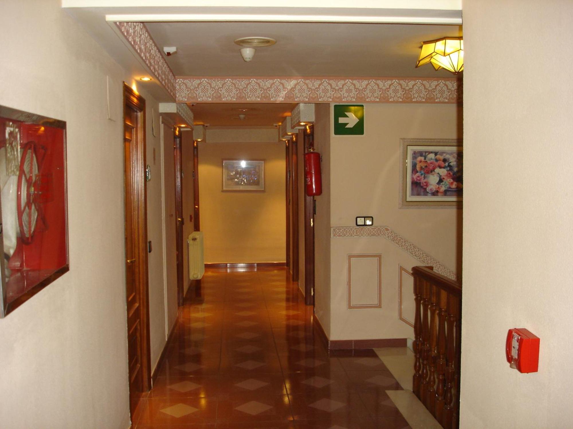 Hotel Vista Nevada Darro Eksteriør bilde